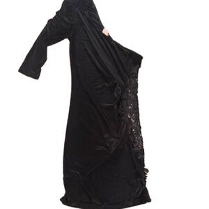 Chic Black Lace Midi Dress